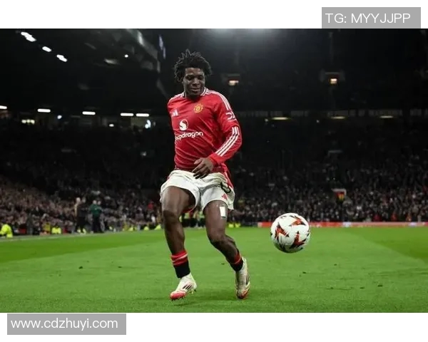 曼联足球明星的魅力瞬间尽在这部精彩写真视频中展现无遗